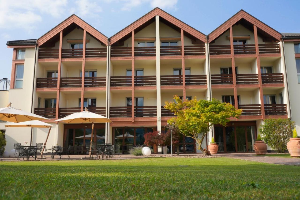 Al Ponte Garni Hotel Pergine Valsugana Exterior photo