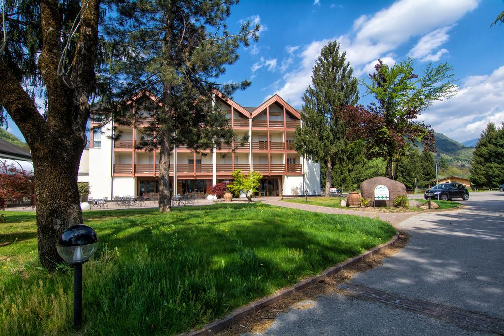 Al Ponte Garni Hotel Pergine Valsugana Exterior photo