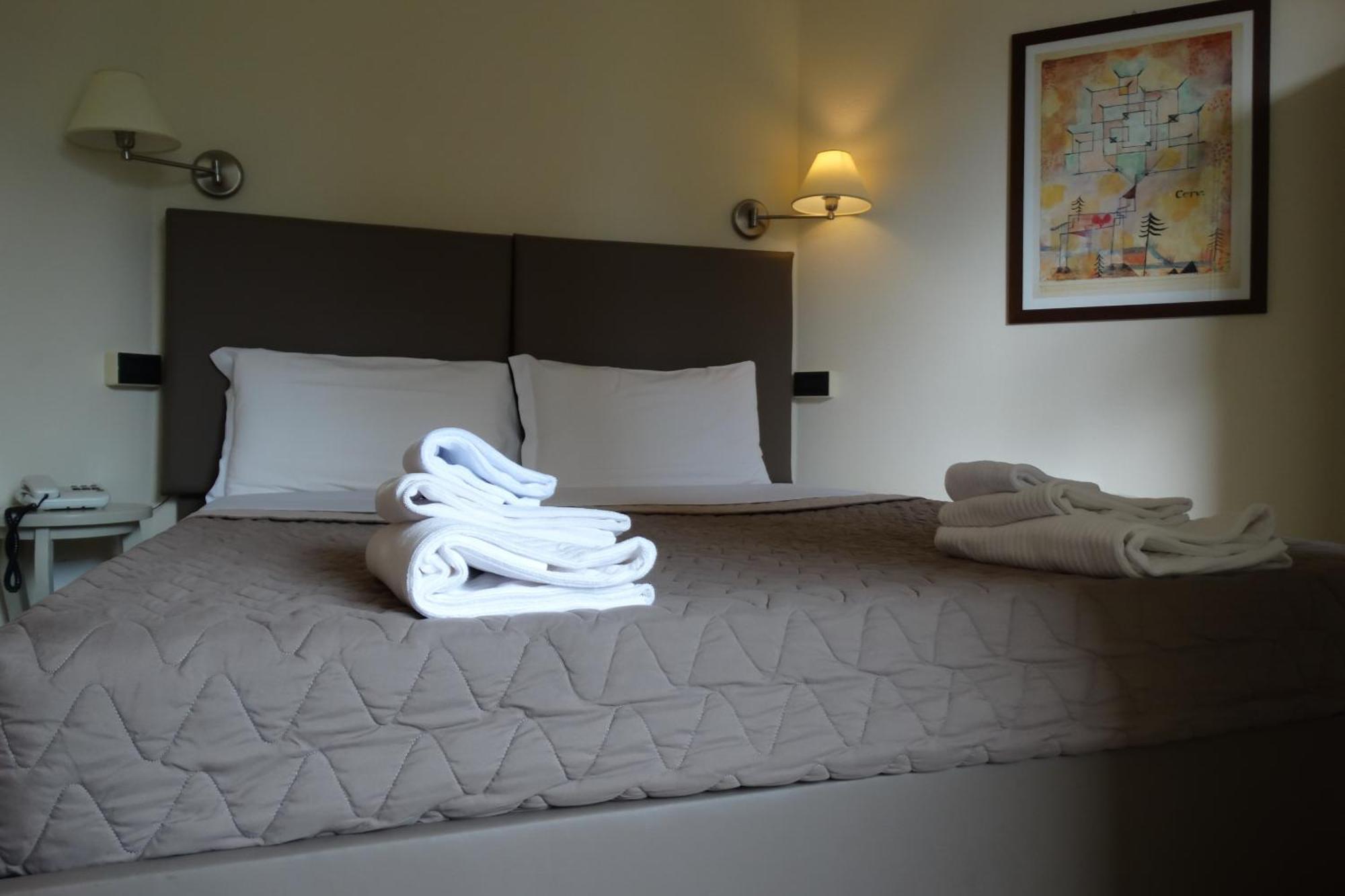 Al Ponte Garni Hotel Pergine Valsugana Room photo